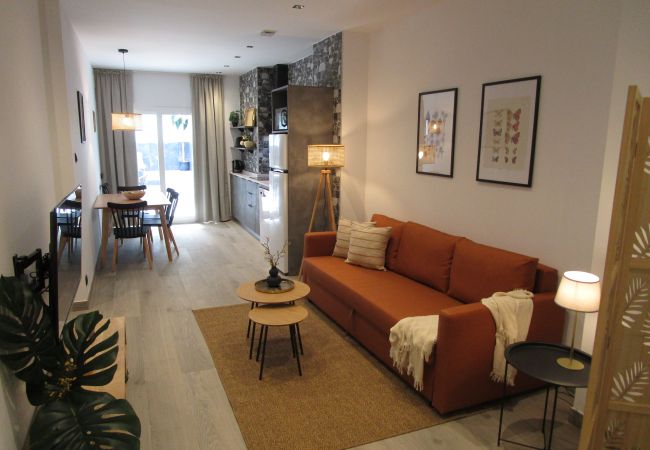 Apartment in Valencia / València - A (VA085) TH Ruzafa Green House Patio