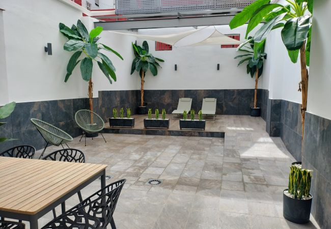 Apartment in Valencia / València - A (VA085) TH Ruzafa Green House Patio