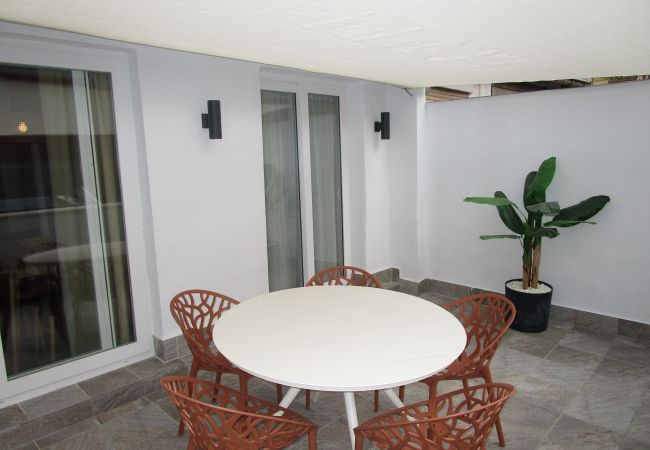 Apartment in Valencia / València - A (VA085) TH Ruzafa Green House Terraza