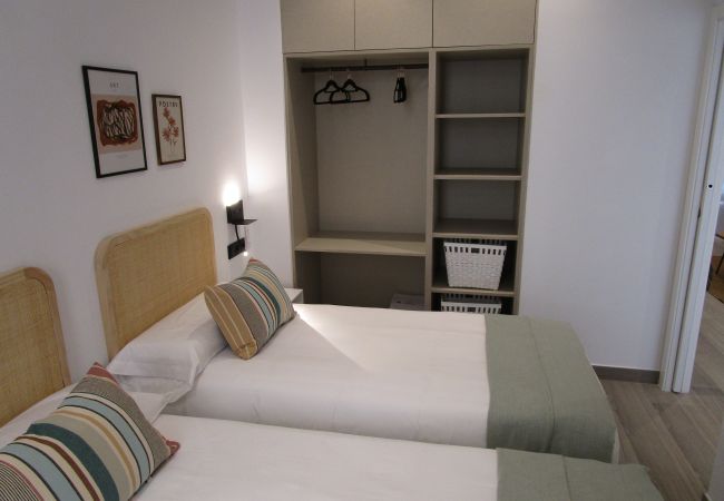 Apartment in Valencia / València - A (VA085) TH Ruzafa Green House Terraza